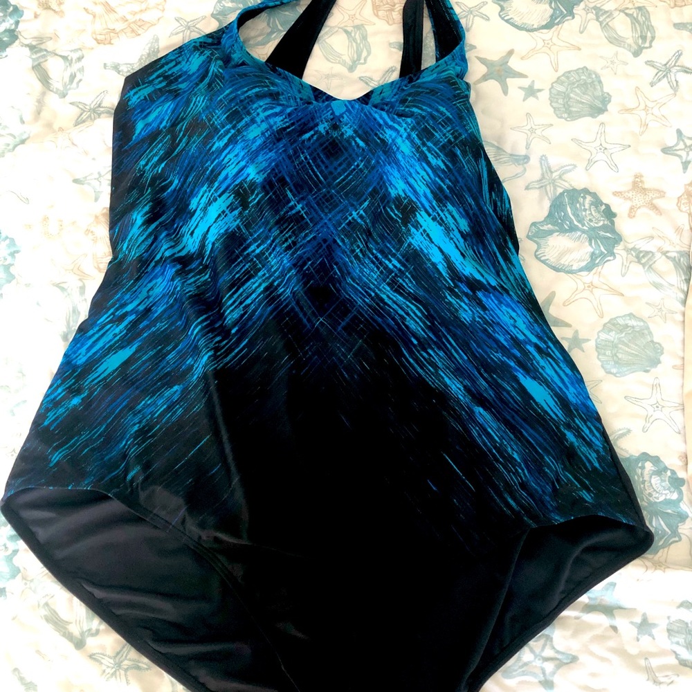Chorine Resistant Swimsuit 34 (See Size info in Pics)
